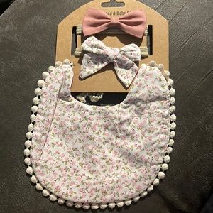 Boutique boho baby girl bib and bow 2 headband baby shower set light pink floral